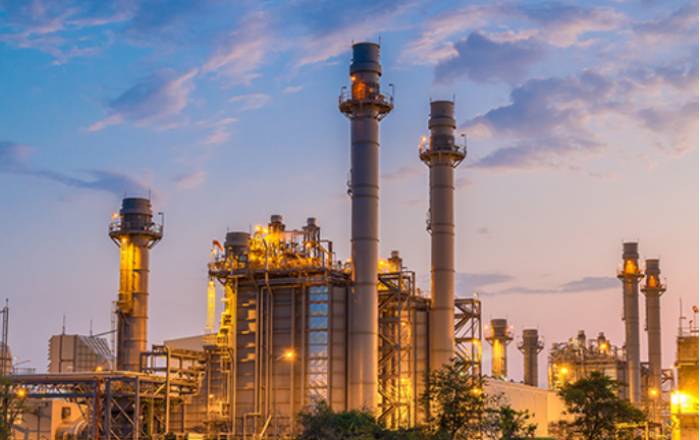 Oil and gas facility using duplex S32205 pipe